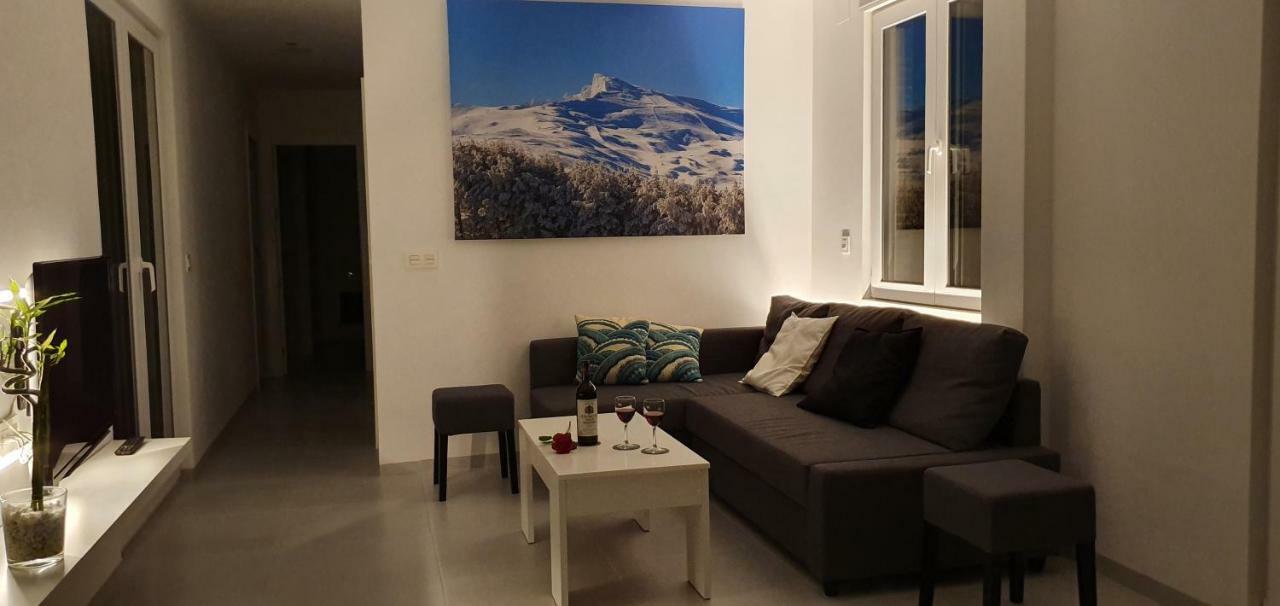 Ecosmart Apartments Granada Exteriör bild